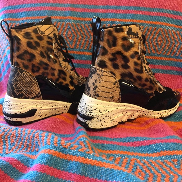 Animal Print Sneakers - Picture 6 of 6